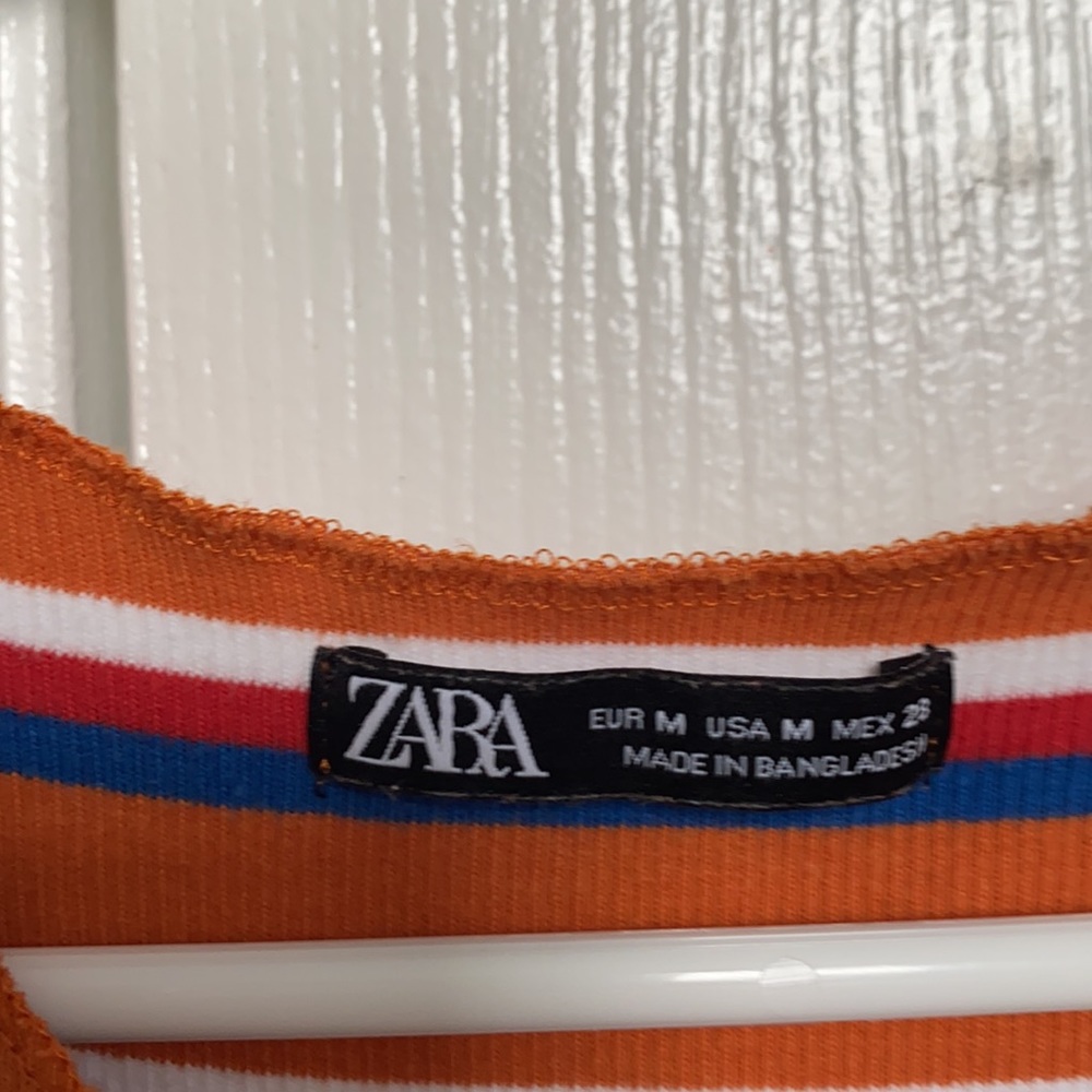 Zara Croptop - Picture 2 of 2